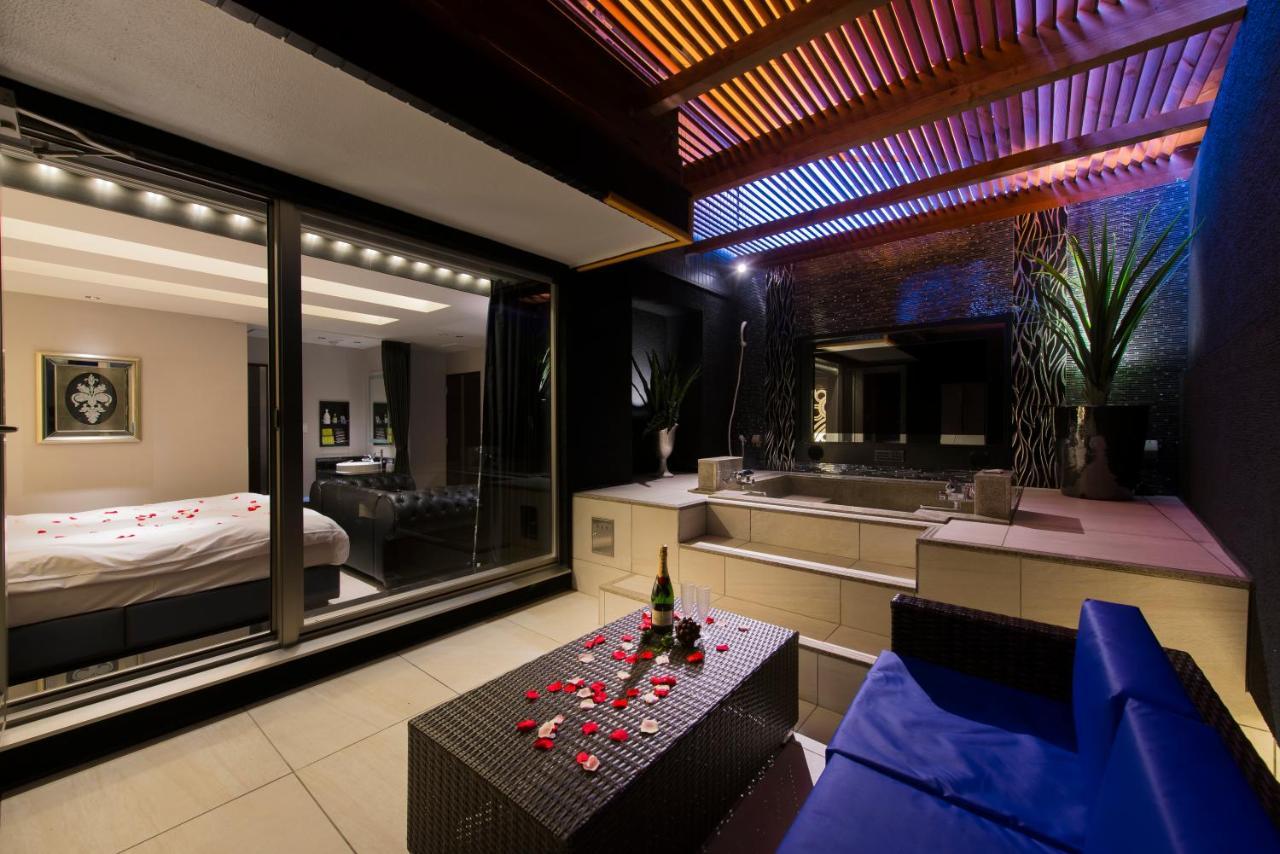 Hotel Moana Shinjuku (Adults Only) Tōkyō Extérieur photo